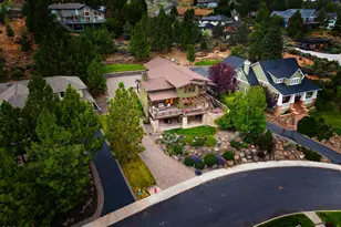 646 NW Powell Butte Loop, Bend, OR 97703 - Photo 5