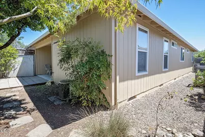 430 W Crystal Drive, Eagle Point, OR 97524 - Photo 17