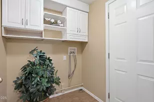 430 W Crystal Dr, Eagle Point, OR 97524 - Photo 13