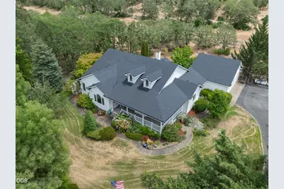 279 Ridgefield Road, Grants Pass, OR 97527 - Photo 57