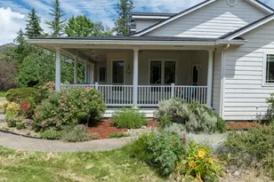 279 Ridgefield Rd, Grants Pass, OR 97527 - Photo 35