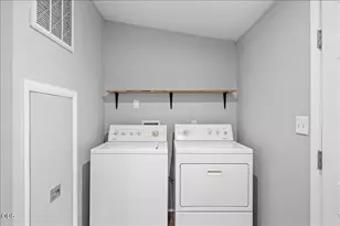 6850 Downing Rd, Central Point, OR 97502 - Photo 11