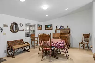 4624 S Pacific Hwy, Phoenix, OR 97535 - Photo 9