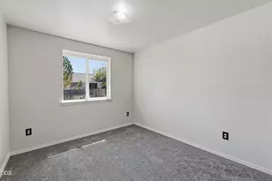 2150 SW 29th St, Redmond, OR 97756 - Photo 13