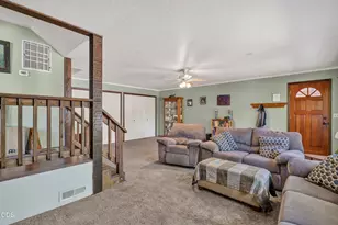 475 Penny Ln, Grants Pass, OR 97527 - Photo 17