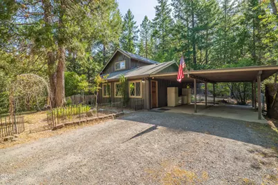 475 Penny Lane, Grants Pass, OR 97527 - Photo 31