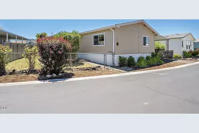 3555 S Pacific Highway #SPC 231, Medford, OR 97501 - Photo 1