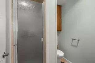 686 Towne St, Grants Pass, OR 97527 - Photo 19
