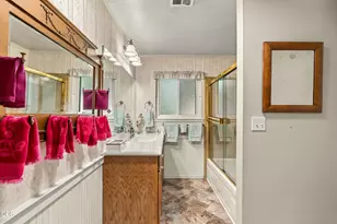 686 Towne St, Grants Pass, OR 97527 - Photo 27