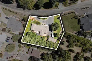 686 Towne St, Grants Pass, OR 97527 - Photo 39