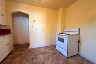 718 Roseway Dr, Klamath Falls, OR 97601 - Photo 9
