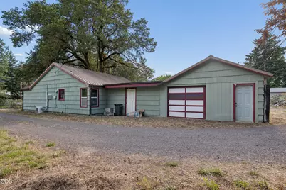 47947 W Commercial Street, Oakridge, OR 97463 - Photo 11