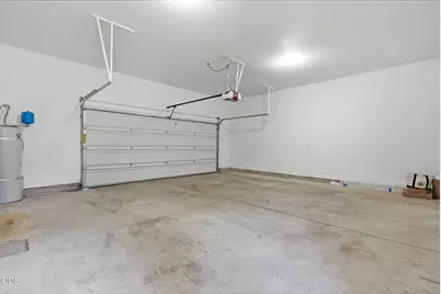 1035 E Horse Back Trail, Sisters, OR 97759 - Photo 47