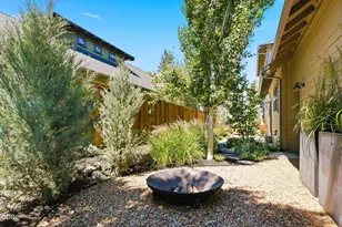 1035 E Horse Back Trail, Sisters, OR 97759 - Photo 45