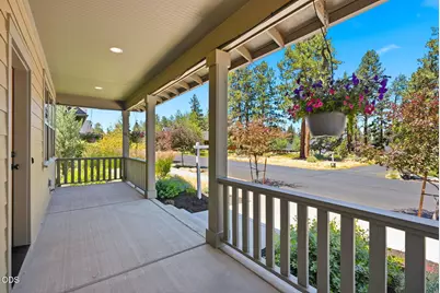 1035 E Horse Back Trail, Sisters, OR 97759 - Photo 7