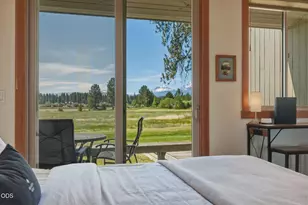 12900 Hawks Beard, Black Butte Ranch, OR 97759 - Photo 21