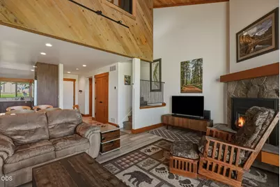 12900 Hawks Beard #Lodge Condo 35/36, Black Butte Ranch, OR 97759 - Photo 9