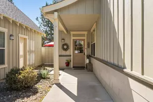 11176 Desert Sky Loop, Redmond, OR 97756 - Photo 3