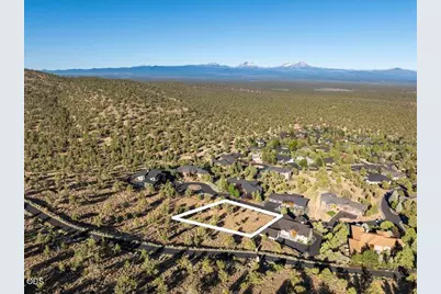 1340 View Point Court, Redmond, OR 97756 - Photo 1
