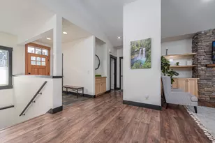 2340 NW Bens Ct, Bend, OR 97703 - Photo 5