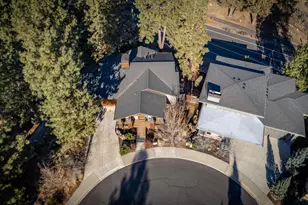 2340 NW Bens Ct, Bend, OR 97703 - Photo 37