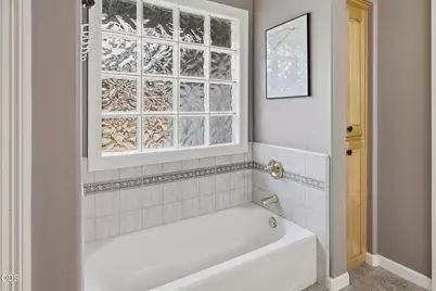921 NE Beacon Drive, Grants Pass, OR 97526 - Photo 41