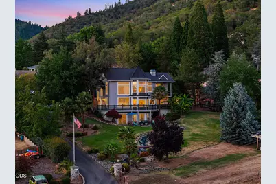 921 NE Beacon Drive, Grants Pass, OR 97526 - Photo 5
