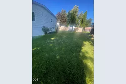 3415 Crest Street #18, Klamath Falls, OR 97603 - Photo 29