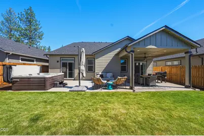 1815 W Williamson Avenue, Sisters, OR 97759 - Photo 33