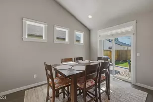 1815 W Williamson Ave, Sisters, OR 97759 - Photo 5