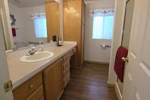 1188 NE 27th St, Bend, OR 97701 - Photo 19
