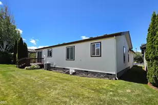 1188 NE 27th St, Bend, OR 97701 - Photo 31