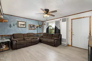 1310 NW Dodson Dr, Prineville, OR 97754 - Photo 3