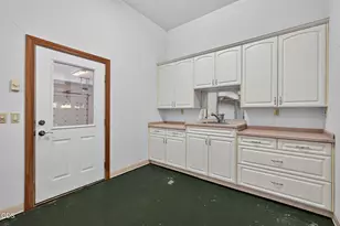 21955 Rickard Rd, Bend, OR 97702 - Photo 39