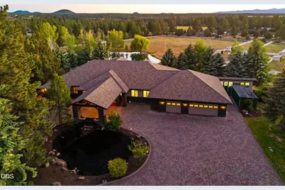 21955 Rickard Road, Bend, OR 97702 - Photo 3