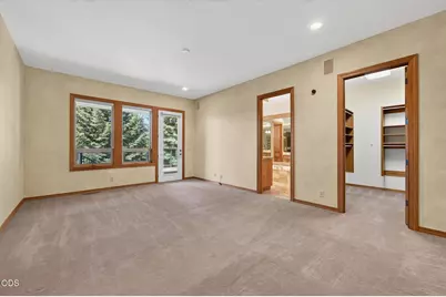 21955 Rickard Road, Bend, OR 97702 - Photo 29