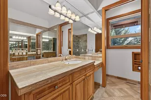 21955 Rickard Rd, Bend, OR 97702 - Photo 49