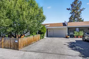 844 SE Stratford Ct, Bend, OR 97702 - Photo 7