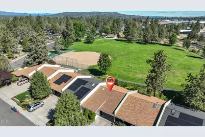 844 SE Stratford Court, Bend, OR 97702 - Photo 3