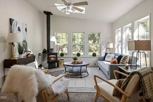 19010 Choctaw Rd, Bend, OR 97702 - Photo 9