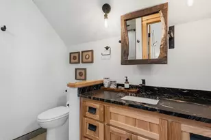 8685 Red Wing Ln, Redmond, OR 97756 - Photo 51