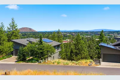 1738 SW Troon Avenue, Bend, OR 97702 - Photo 37