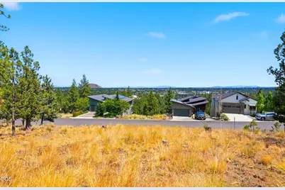 1738 SW Troon Avenue, Bend, OR 97702 - Photo 31