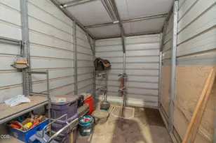 17101 SE Hopi Rd, Prineville, OR 97754 - Photo 39