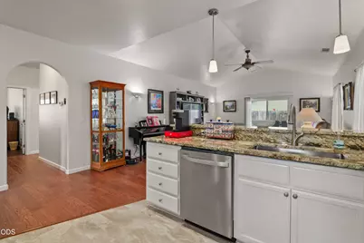2140 SW Nick Way, Grants Pass, OR 97527 - Photo 11
