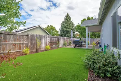 2140 SW Nick Way, Grants Pass, OR 97527 - Photo 29