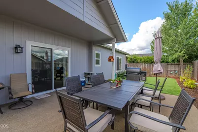 2140 SW Nick Way, Grants Pass, OR 97527 - Photo 27