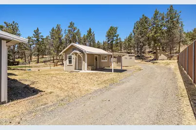 19223 N Poe Valley Road, Klamath Falls, OR 97603 - Photo 43