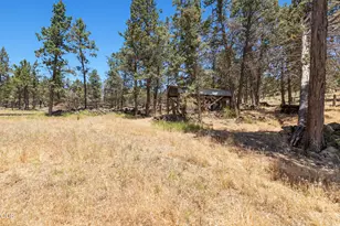 19223 N Poe Valley Rd, Klamath Falls, OR 97603 - Photo 39