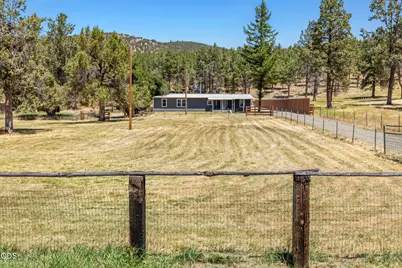 19223 N Poe Valley Road, Klamath Falls, OR 97603 - Photo 1